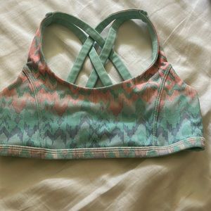 reversible kids size 8 ivivva athletic sports bra